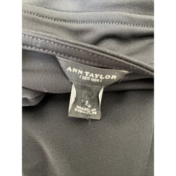 Ann Taylor Womens Sz L Black Long Sleeve Blouse Gold Bar Accent  Shoulder Detail - Picture 5 of 5